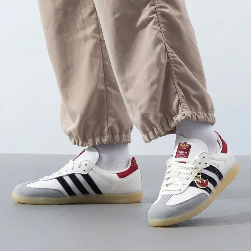 Adidas Originals Samba OG Year - огляд і ціна Adidas Shoes Samba